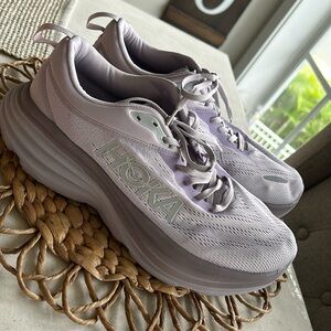 HOKA ONE ONE BONDI 8 WIDE SNEAKERS